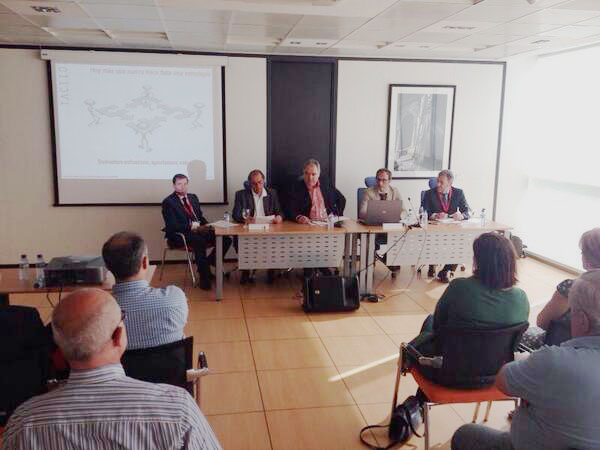 conferencia Don Benito abriendo presidente apyme